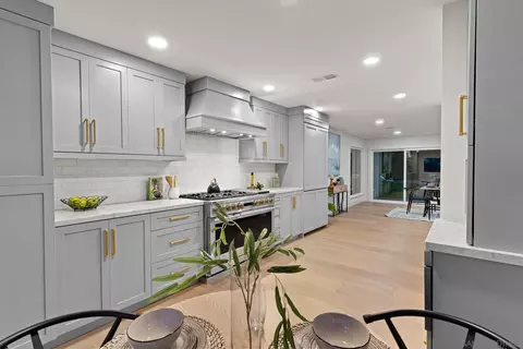 332 Santa Helena, Solana Beach, CA 92075 photo 22
