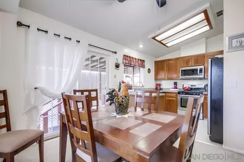 8401 Sleepy Way, El Cajon, CA 92021 photo 11