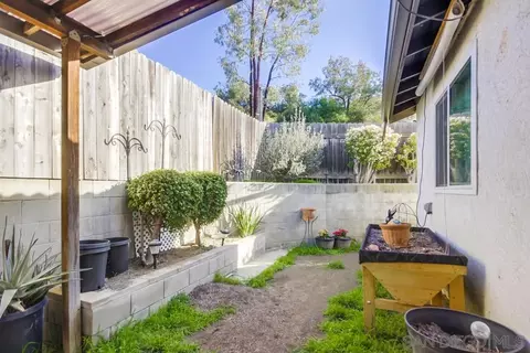 8401 Sleepy Way, El Cajon, CA 92021 photo 34