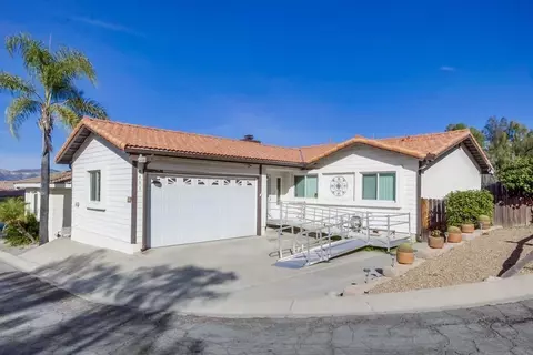 8401 Sleepy Way, El Cajon, CA 92021