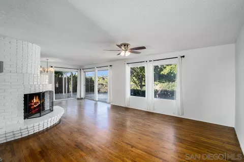 934 Sandpiper Pl, La Jolla, CA 92037 photo 8