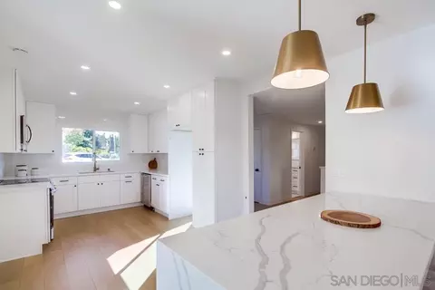 4541 Hillview Dr, La Mesa, CA 91941 photo 11