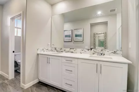 1206 Delpy View Pt, Vista, CA 92084 photo 16