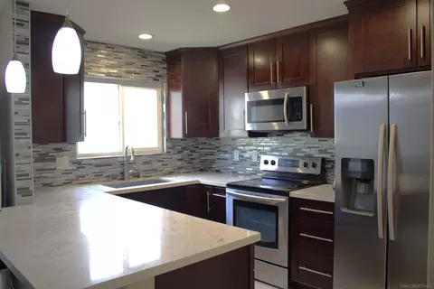 1629 Pentecost Way #5, San Diego, CA 92105