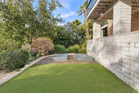 Exterior - 15918 Lime Grove Rd, Poway, CA 92064 photo 7 of 15