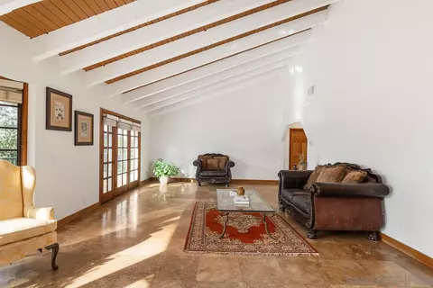 Living - 15918 Lime Grove Rd, Poway, CA 92064 photo 4 of 9