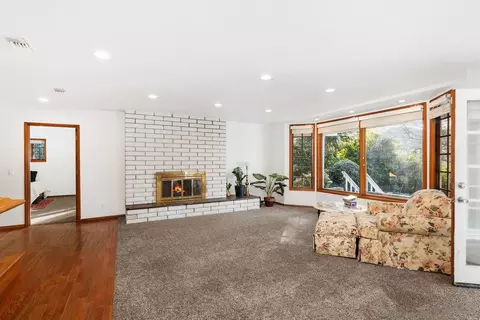 Living - 15918 Lime Grove Rd, Poway, CA 92064 photo 6 of 9