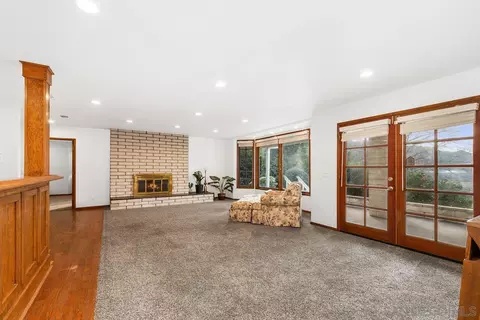 Living - 15918 Lime Grove Rd, Poway, CA 92064 photo 7 of 9