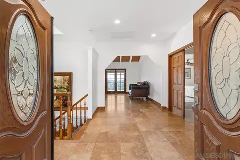 Entry Way - 15918 Lime Grove Rd, Poway, CA 92064 photo 1 of 7
