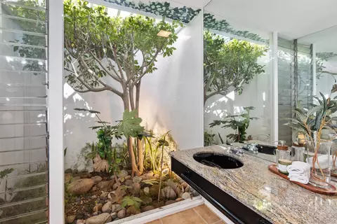 2422 Via Siena, La Jolla, CA 92037 photo 9