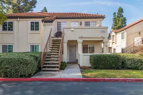 701 Eastshore Ter #7, Chula Vista, CA 91913