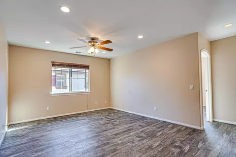 31501 Six Rivers Ct, Temecula, CA 92592 photo 23