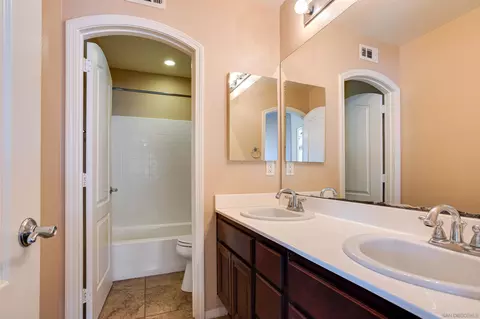 31501 Six Rivers Ct, Temecula, CA 92592 photo 24