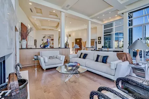 Living - 13 Green Turtle Rd, Coronado, CA 92118 photo 8 of 10