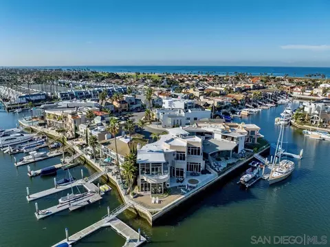 View/Area - 13 Green Turtle Rd, Coronado, CA 92118 photo 5 of 6