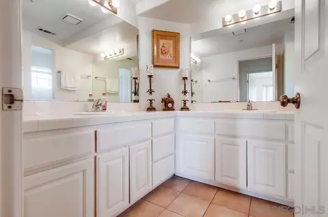 326 Carlson Ct, Vista, CA 92083 photo 20