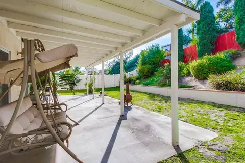 326 Carlson Ct, Vista, CA 92083 photo 26