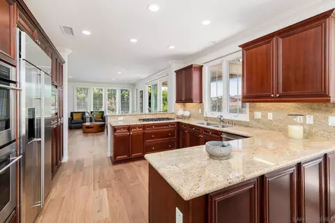 Kitchen - 1303 Caminito Floreo, La Jolla, CA 92037 photo 2 of 3