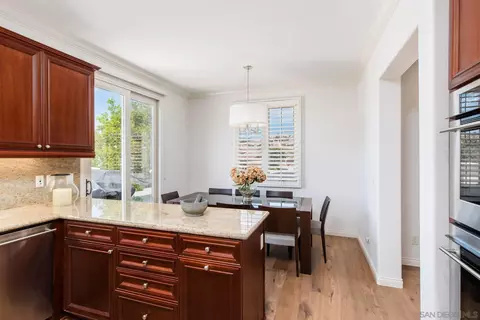 Kitchen - 1303 Caminito Floreo, La Jolla, CA 92037 photo 3 of 3