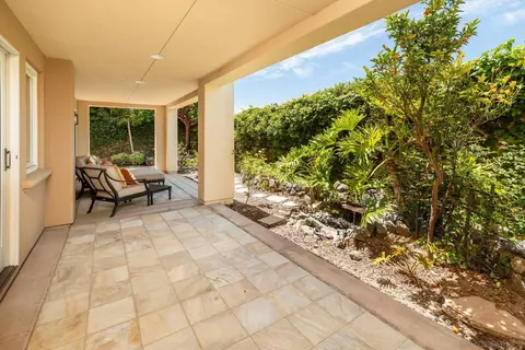 Exterior - 1303 Caminito Floreo, La Jolla, CA 92037 photo 2 of 7