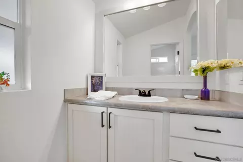 Bath - 751 E Bradley #43, El Cajon, CA 92021 photo 3 of 3