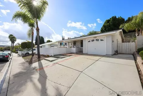 13400 Silver Lake Dr, Poway, CA 92064 photo 17
