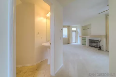 4940 Milano Way, Oceanside, CA 92057 photo 11