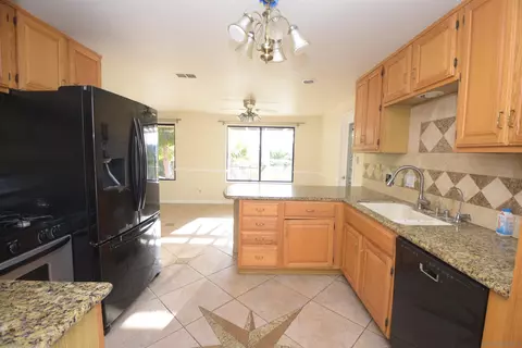 9321 Lakeview Rd, Lakeside, CA 92040 photo 10