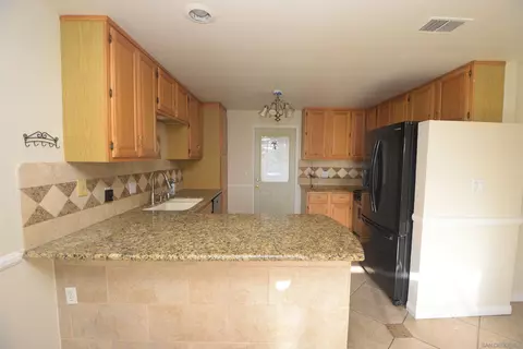 9321 Lakeview Rd, Lakeside, CA 92040 photo 9