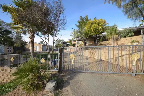 9321 Lakeview Rd, Lakeside, CA 92040