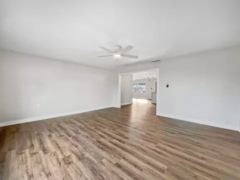 727 Worthington St, Spring Valley, CA 91977 photo 8