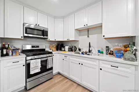 Kitchen - 337 Osage St, Spring Valley, CA 91977 photo 2 of 2