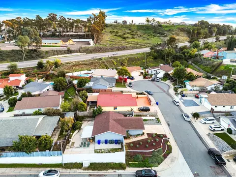 View/Area - 337 Osage St, Spring Valley, CA 91977 photo 1 of 3