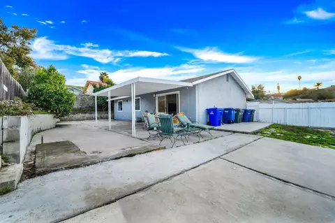 Exterior - 337 Osage St, Spring Valley, CA 91977 photo 1 of 7