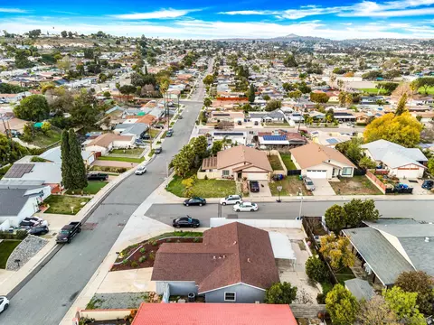 View/Area - 337 Osage St, Spring Valley, CA 91977 photo 3 of 3