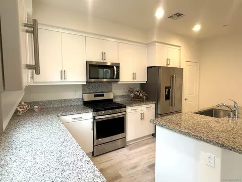4119 Vela Way, Oceanside, CA 92057 photo 6