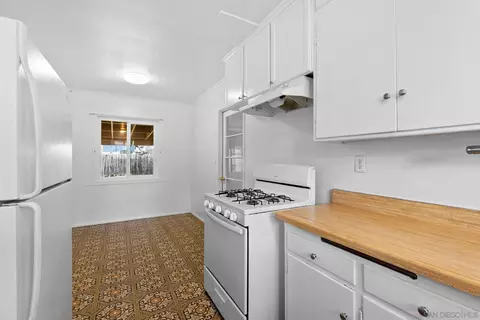 3658 Fairway Dr, La Mesa, CA 91941 photo 8