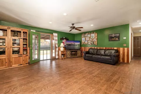 1610 Montecito Rd, Ramona, CA 92065 photo 4