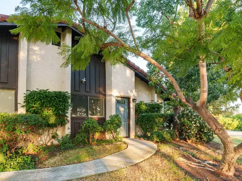 211 S Shorehang Ln, Encinitas, CA 92024 photo 2