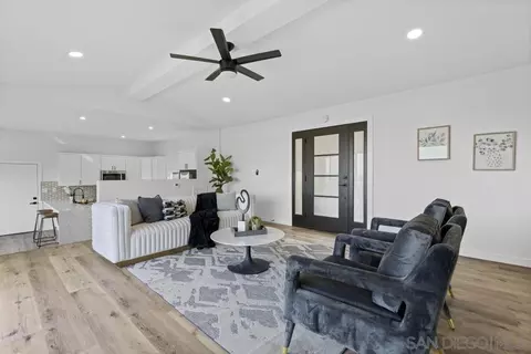 10022 Pandora Dr, La Mesa, CA 91941 photo 16