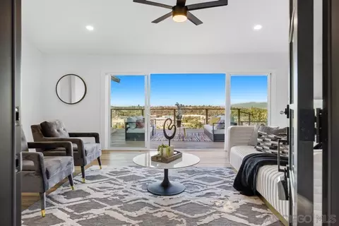 10022 Pandora Dr, La Mesa, CA 91941 photo 3