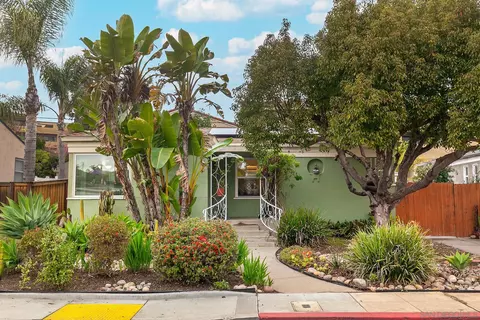 5960 Estelle St, San Diego, CA 92115