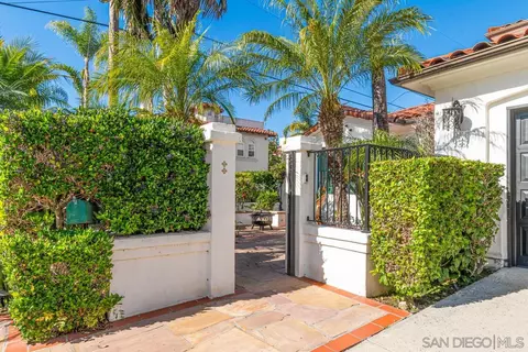 504 Rosemont St, La Jolla, CA 92037 photo 8