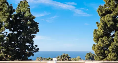 2420 Torrey Pnes #A303, La Jolla, CA 92037