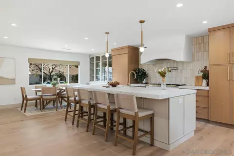 1611 James Dr, Carlsbad, CA 92008 photo 8