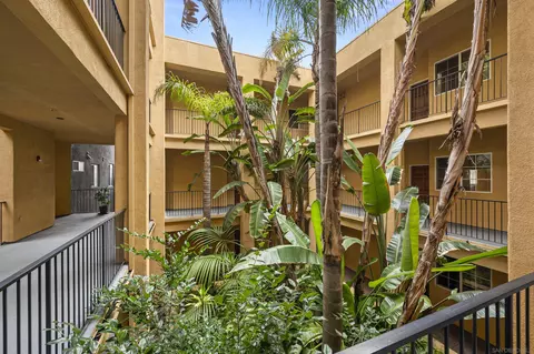 Exterior - 4080 Front St #203, San Diego, CA 92103 photo 3 of 9