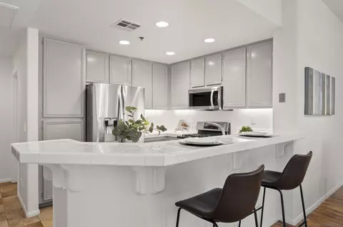 Kitchen - 4080 Front St #203, San Diego, CA 92103 photo 4 of 6
