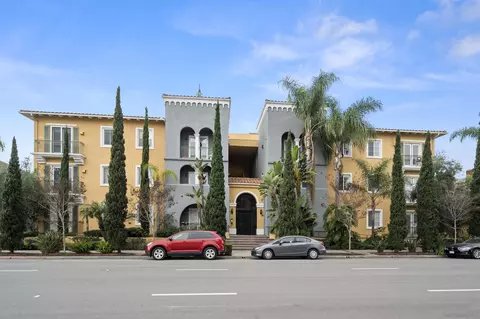 View/Area - 4080 Front St #203, San Diego, CA 92103 photo 2 of 2