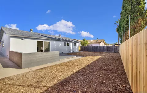 8913 Frederick, Spring Valley, CA 91977 photo 35