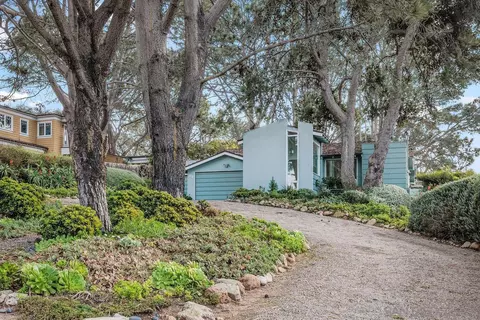 Exterior - 213 Ocean View Ave, Del Mar, CA 92014 photo 1 of 9